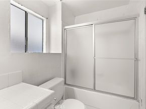 1140 Pacific Avenue 19, Long Beach CA 90813