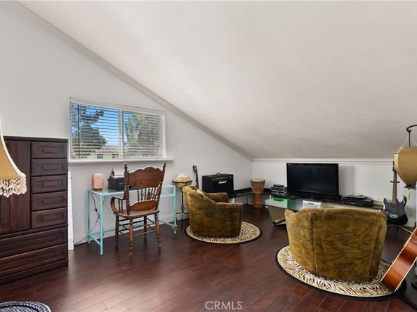 622 W Alpine Avenue, Santa Ana CA 92707