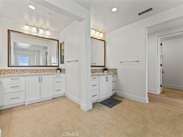115 Mustard, Irvine CA 92618