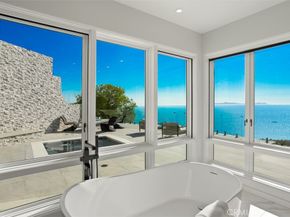 31 N Vista De Catalina, Laguna Beach CA 92651