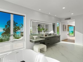 31 N Vista De Catalina, Laguna Beach CA 92651