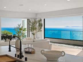 31 N Vista De Catalina, Laguna Beach CA 92651