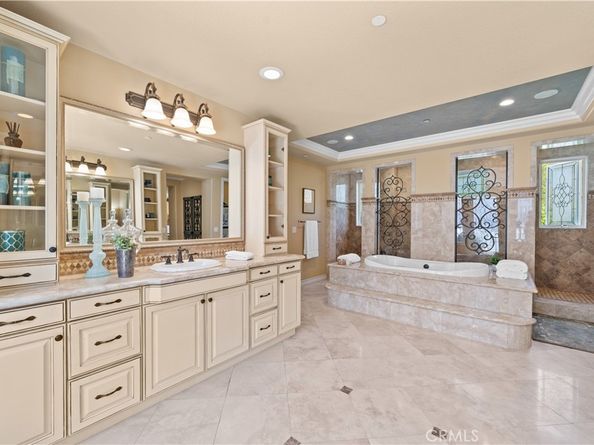 26012 Horseshoe Circle, Laguna Hills CA 92653