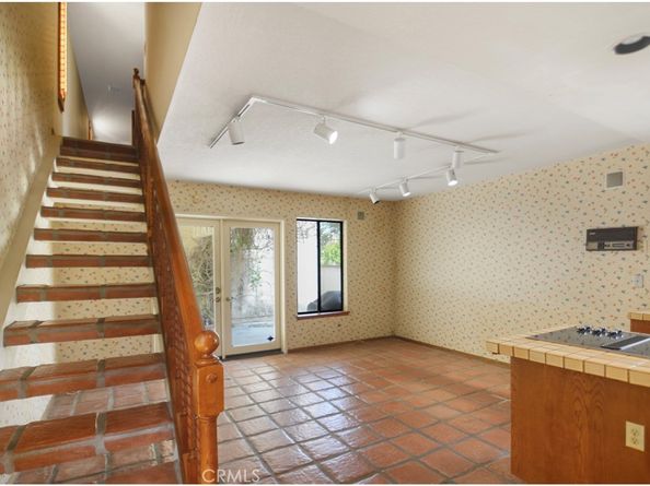 627 19th Street, Huntington Beach CA 92648