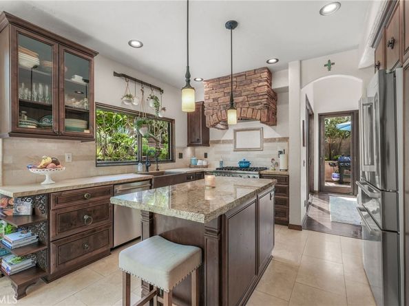 19066 Willow Brook, Lake Forest CA 92679