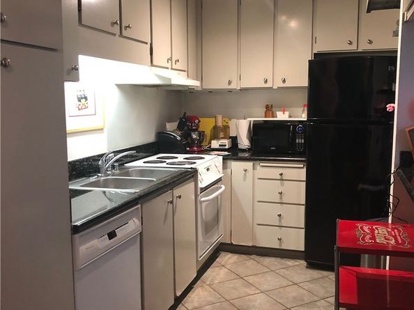 711 Pacific Coast 303, Huntington Beach CA 92648