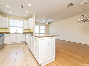 32 Clifford Lane, Ladera Ranch CA 92694