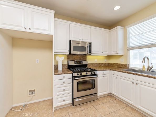 32 Clifford Lane, Ladera Ranch CA 92694