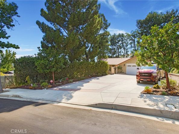 2541 E Denise Avenue, Orange CA 92867