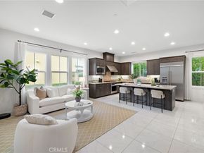 37 Castellana, Lake Forest CA 92630