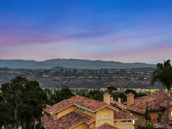 29522 Seriana, Laguna Niguel CA 92677