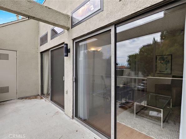 17641 Sergio Circle 203, Huntington Beach CA 92647