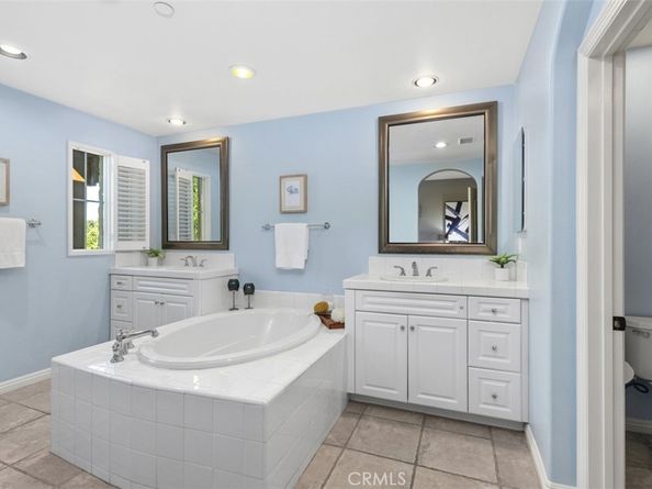 760 S Olive Street, Anaheim CA 92805