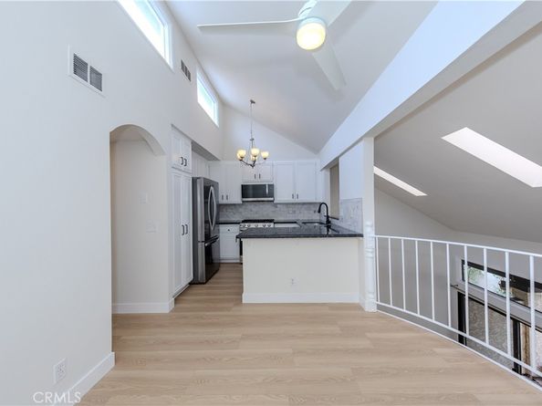 5439 E Centralia Street, Long Beach CA 90808