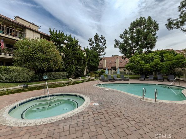 5439 E Centralia Street, Long Beach CA 90808