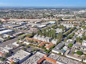 3021 Croyden Bay 97, Costa Mesa CA 92626