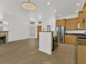 3021 Croyden Bay 97, Costa Mesa CA 92626