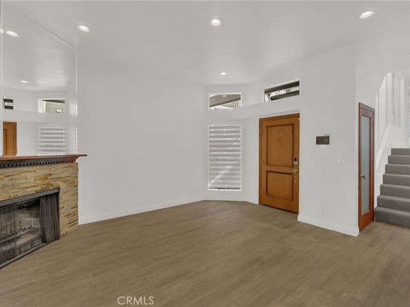 3021 Croyden Bay 97, Costa Mesa CA 92626