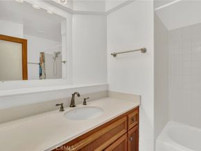 3021 Croyden Bay 97, Costa Mesa CA 92626