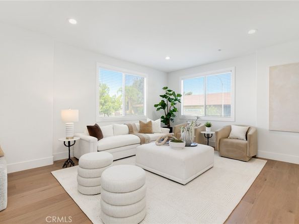 347 W Citracado 14, Escondido CA 92025