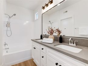 347 W Citracado 14, Escondido CA 92025