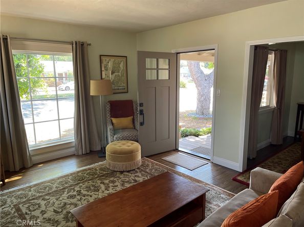 2871 Daisy Avenue, Long Beach CA 90806