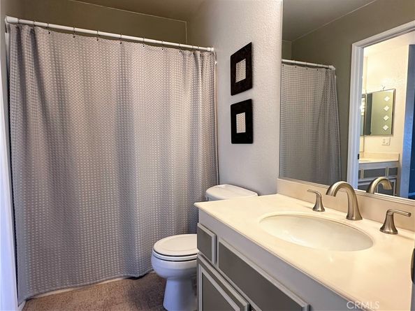 23 Hollyhock Lane 226, Aliso Viejo CA 92656