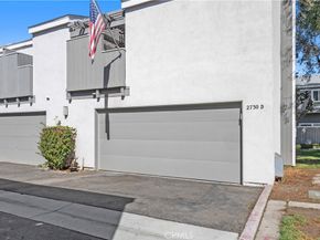 2730 W Segerstrom Avenue D, Santa Ana CA 92704
