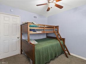2730 W Segerstrom Avenue D, Santa Ana CA 92704