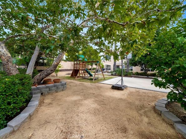 35 Rimani Drive, Mission Viejo CA 92692