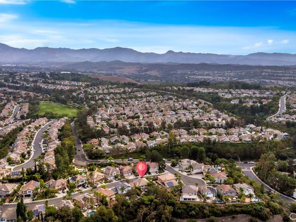 35 Rimani Drive, Mission Viejo CA 92692