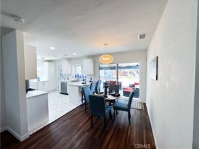 2817 Easy Avenue, Long Beach CA 90810