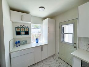 2817 Easy Avenue, Long Beach CA 90810
