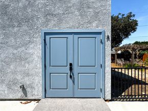 2817 Easy Avenue, Long Beach CA 90810