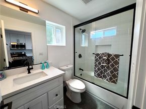2817 Easy Avenue, Long Beach CA 90810