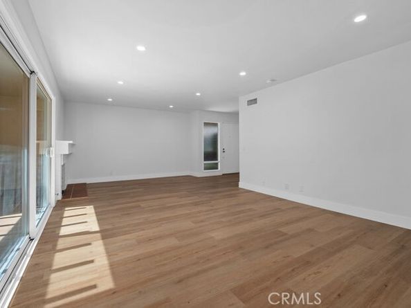 5111 Maple, Irvine CA 92612