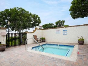 22396 Estallens 56, Mission Viejo CA 92692