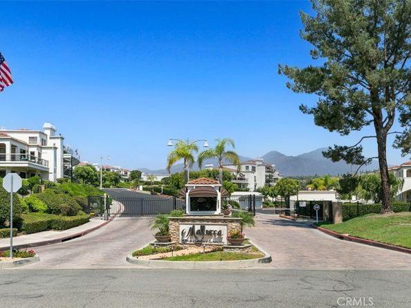 22396 Estallens 56, Mission Viejo CA 92692