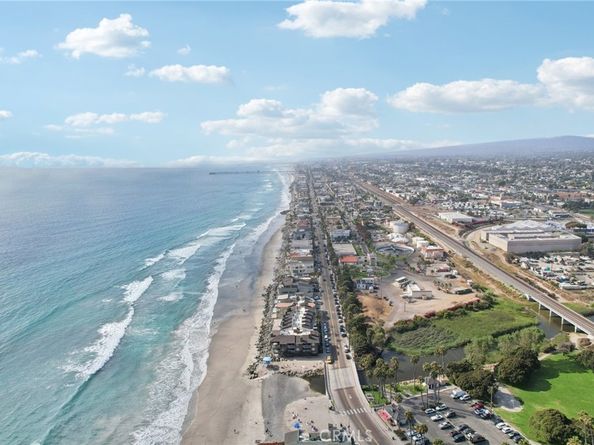 1445 S Pacific Street I, Oceanside CA 92054