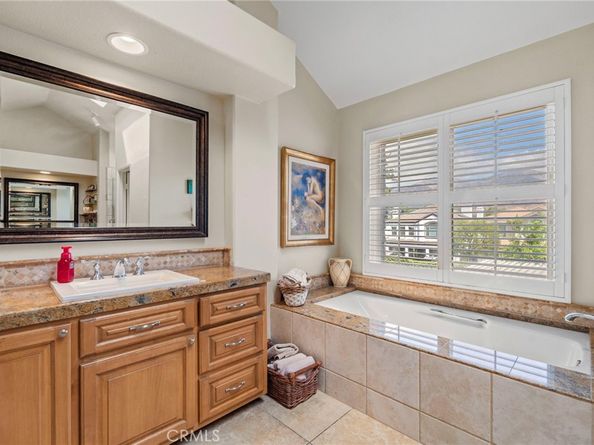 3 Snowdon, Rancho Santa Margarita CA 92679