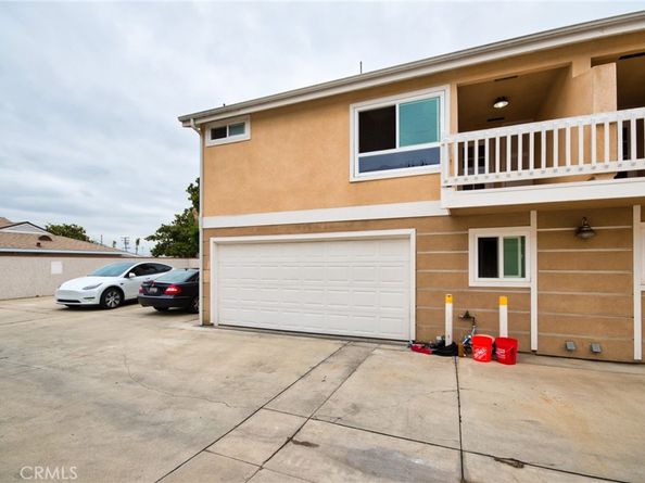 2025 Artesia Boulevard G, Torrance CA 90504