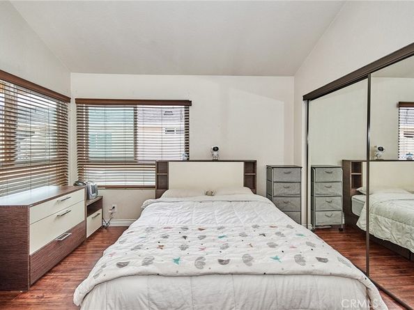 2025 Artesia Boulevard G, Torrance CA 90504