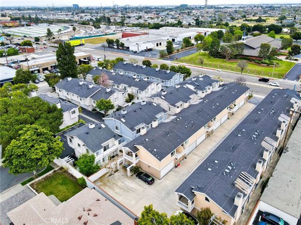 2025 Artesia Boulevard G, Torrance CA 90504