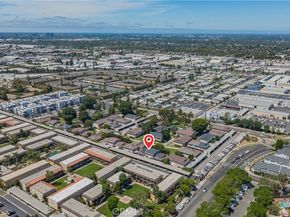 521 S Lyon Street 11, Santa Ana CA 92701