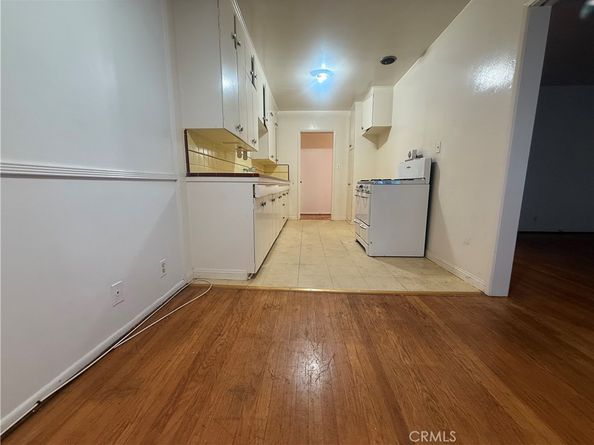 50 Elm 11, Long Beach CA 90802