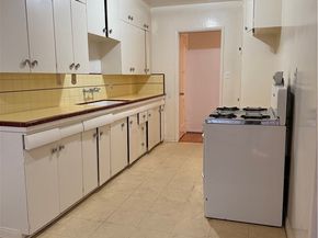 50 Elm 11, Long Beach CA 90802