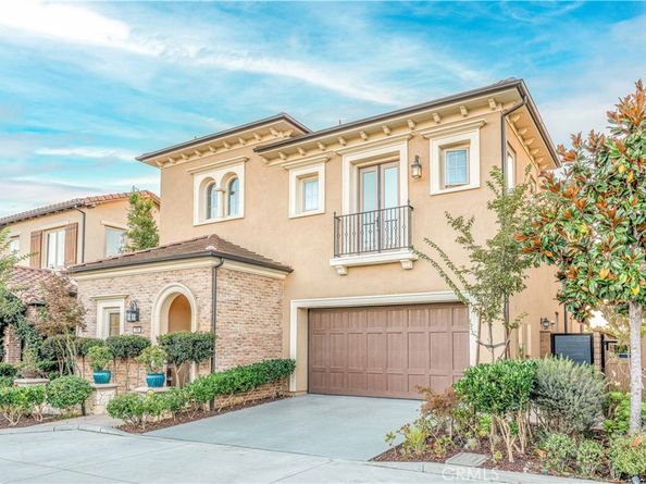 106 Long Fence, Irvine CA 92602