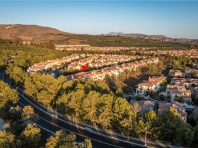 106 Long Fence, Irvine CA 92602