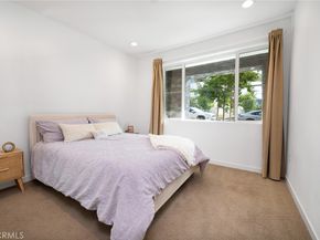 211 Baluster, Irvine CA 92618