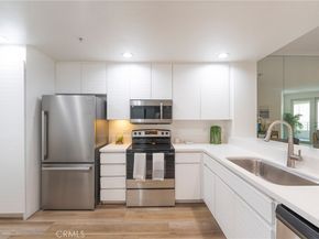 2233 Martin 202, Irvine CA 92612